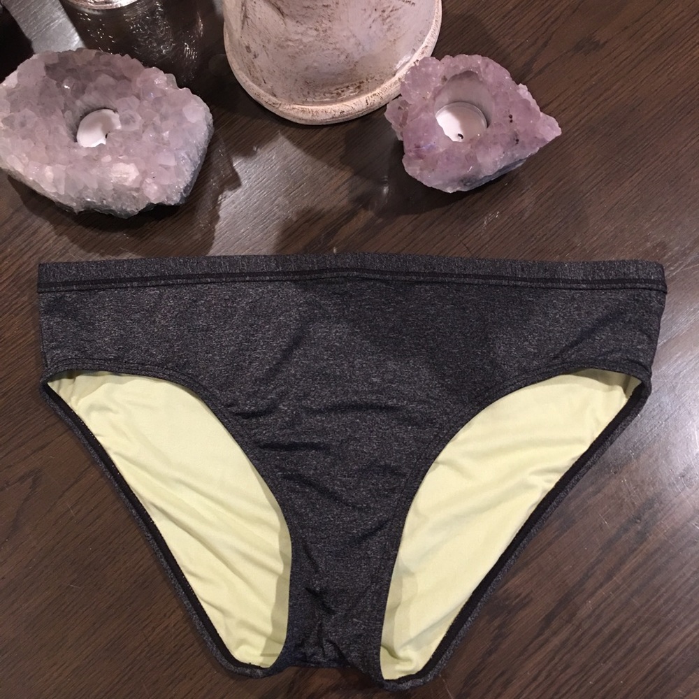 Tek Gear Bikini Bottom. Dark Heathered Gray. Size XL. Like New